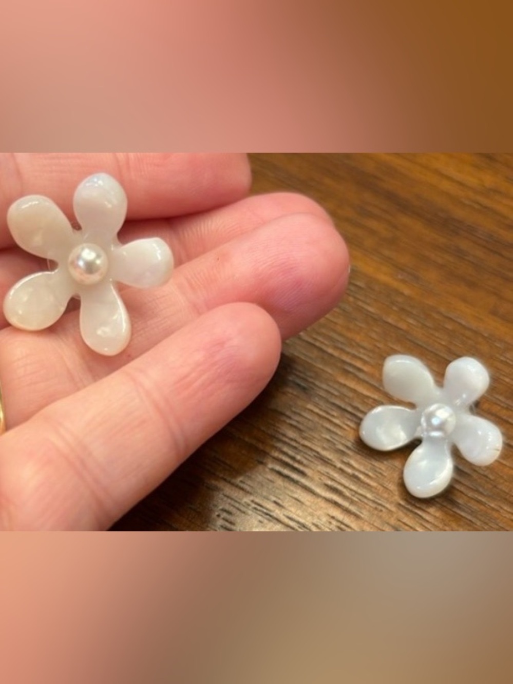 New Large Elegant White Floral stud Earrings